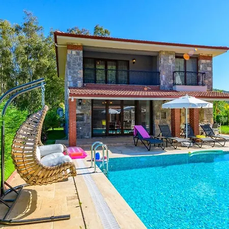 ヴィラ Huema - 6 Bedroom In Kayakoey Oeluedeniz フェティエ