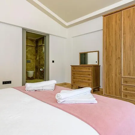 Huema - 6 Bedroom In Kayakoey Oeluedeniz *